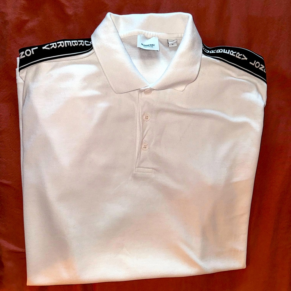 Burberry T-shirt